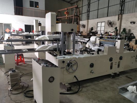 1000-1500 folhas/min Máquina de dobrar guardanapos de papel de alta velocidade e grande capacidade para fábricas de tecidos